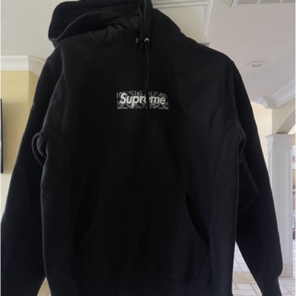 Supreme FW19 Black Bandana Box Logo Hoodie szM